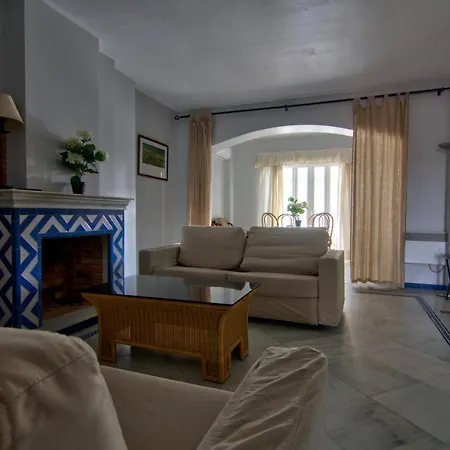 Apartamentos Aloha2 El Puerto de Santa María Buitenkant foto